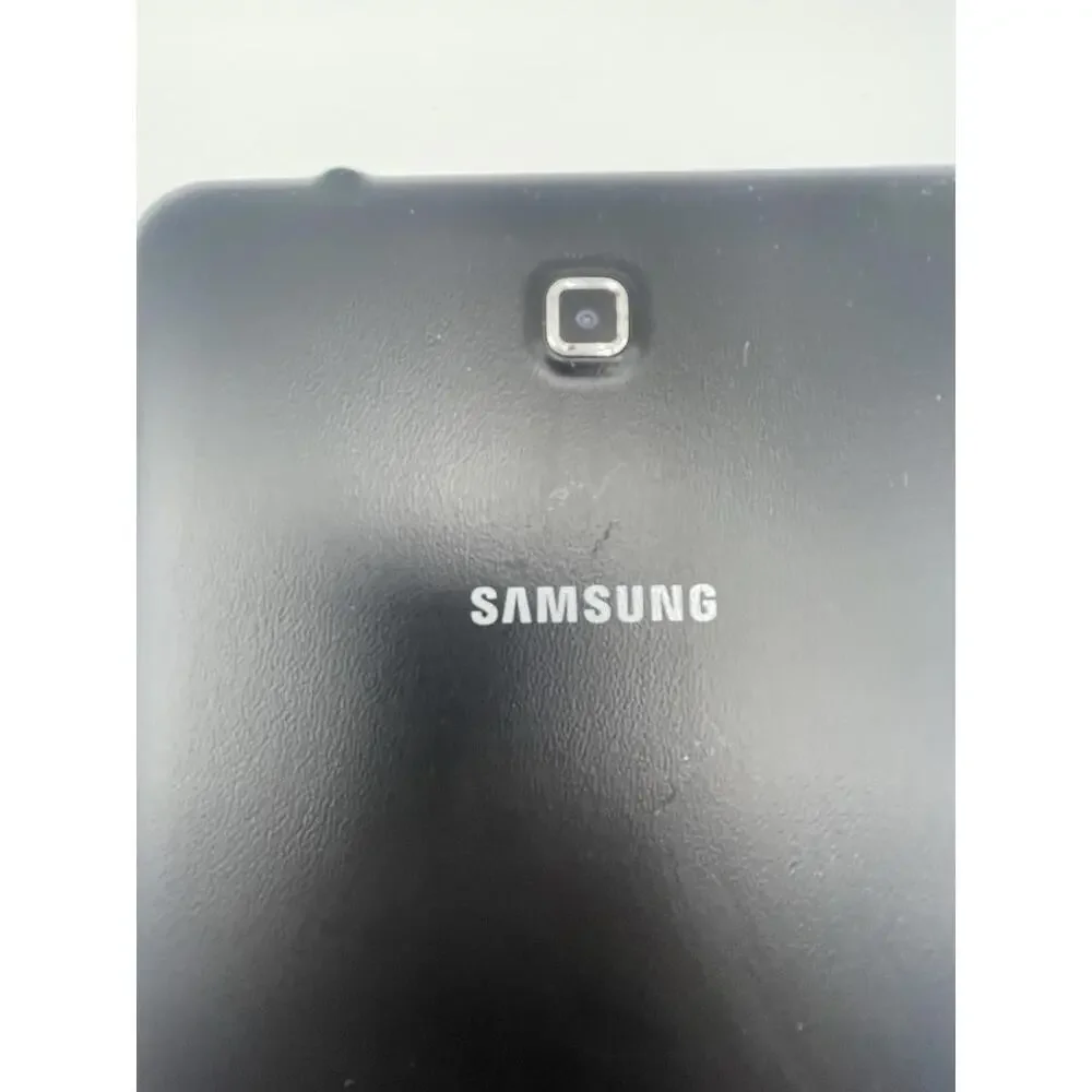 Samsung Tablet SM-T330NU (Damaged For Parts)